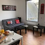Hyper Centre - Wifi Fibre Gratuit - Jergweloh - Le Londonien *